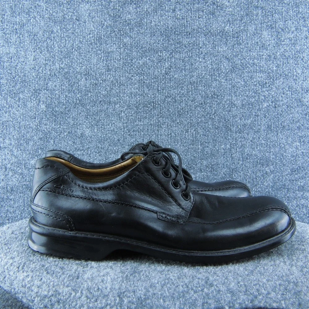 Clarks welcome shoe